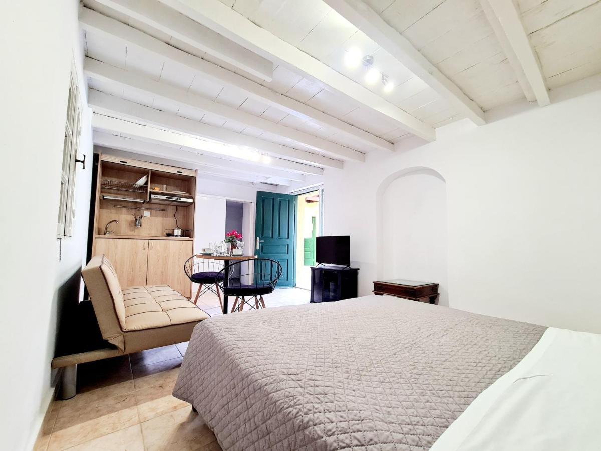 Piccolo Modern Suites Old Town Rhodes City 외부 사진