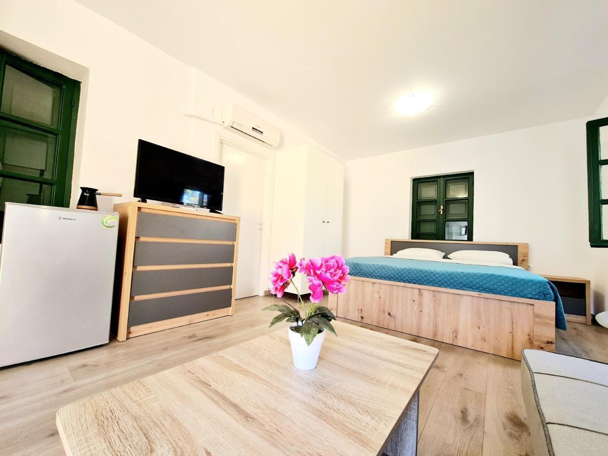 Piccolo Modern Suites Old Town Rhodes City 외부 사진