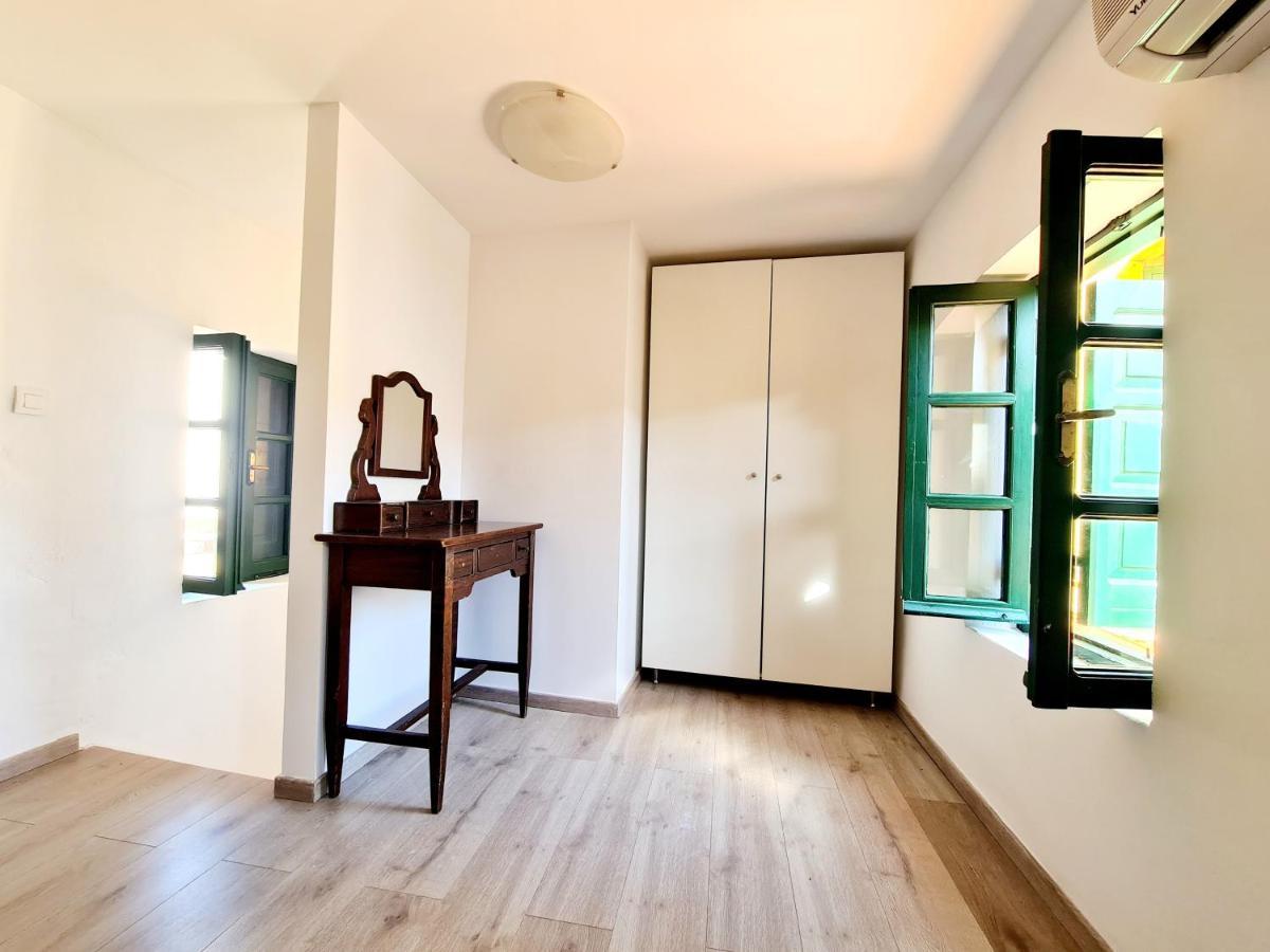 Piccolo Modern Suites Old Town Rhodes City 외부 사진